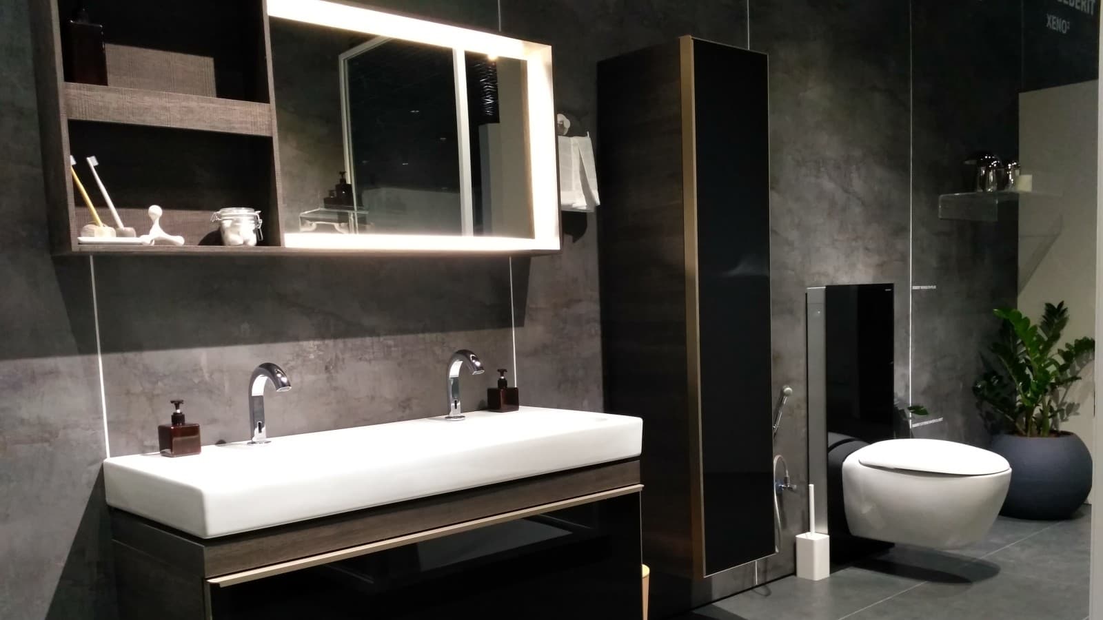 Pune showroom Pune showroom